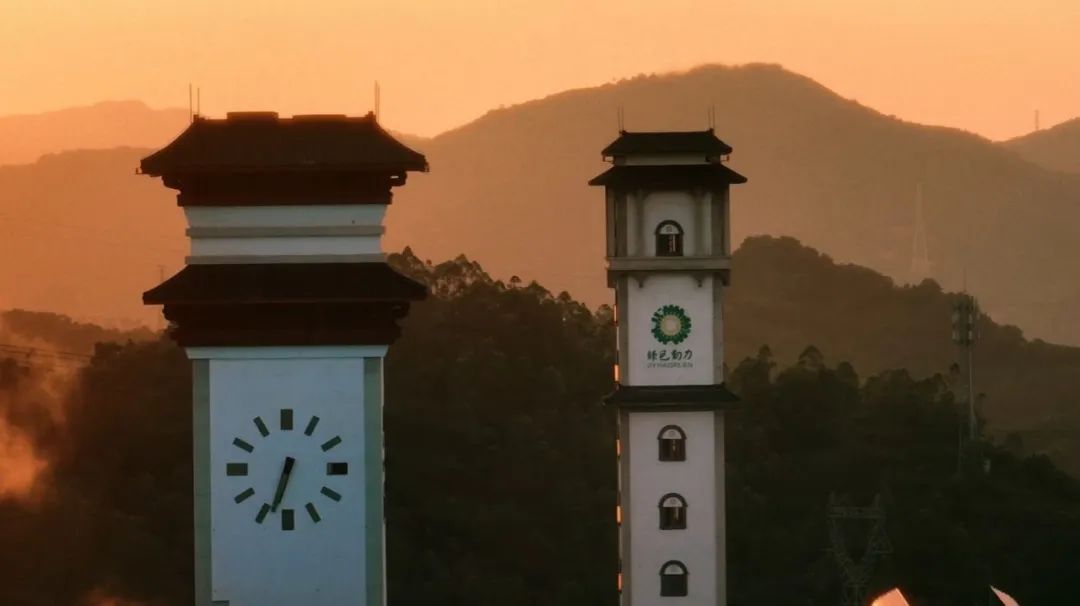 mg冰球突破奢华版品牌故事《mg冰球突破豪华版十二时辰 · 只为美好生涯坚守》