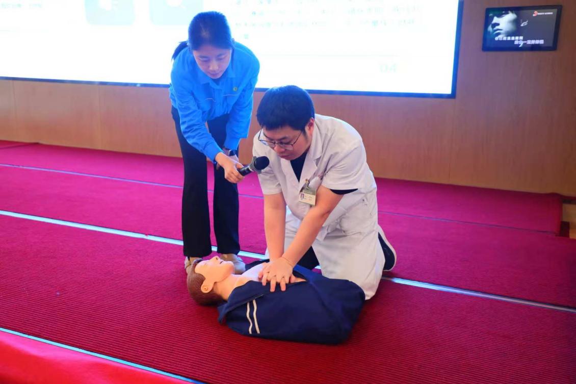 mg冰球突破奢华版(试玩)官方网站