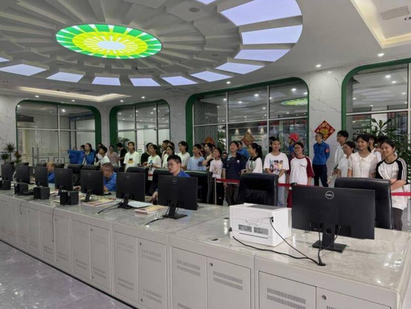 mg冰球突破奢华版(试玩)官方网站