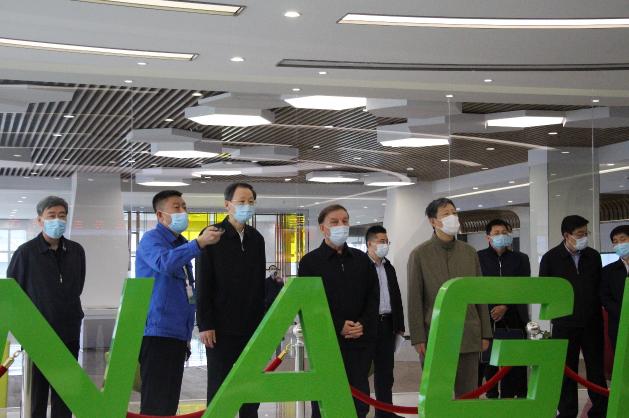 全国人大常委会副委员长艾力更?依明巴海到mg冰球突破豪华版通州项目发展科普法法律查抄