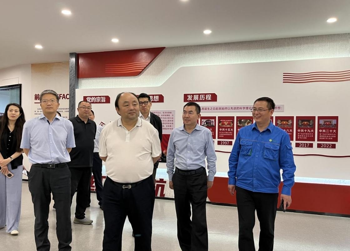 北京国资公司党委书记、董事长岳鹏调研mg冰球突破豪华版海宁扩建项目